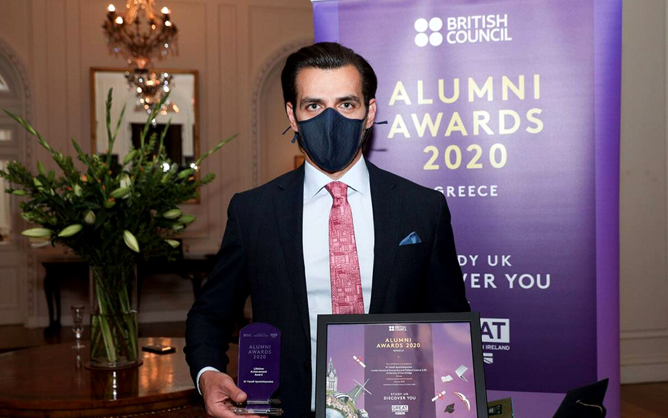 το-κορυφαίο-βραβείο-lifetime-achievement-award-απονεμήθη-561140215