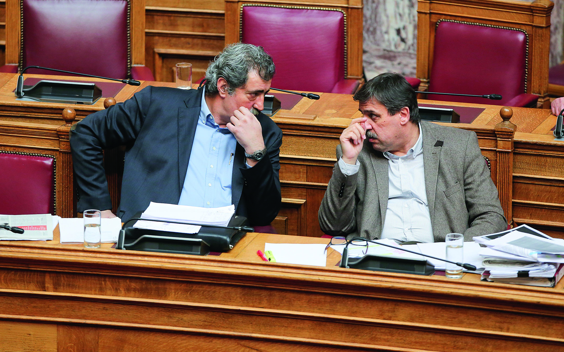 γιατί-ο-τσίπρας-διάλεξε-ξανθό-και-όχι-π-561158272