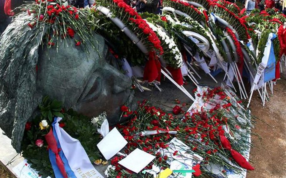 άμεση-ανάλυση-οι-λέξεις-και-η-πανδημία-561159952