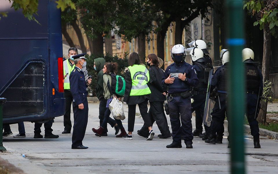 Προσαγωγές σε Πολυτεχνείο και Πολυτεχνειούπολη Ζωγράφου-5