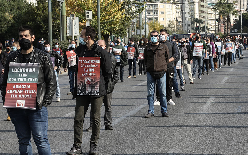 Έλειψε το… μέτρο στον εφετινό εορτασμό της επετείου-6
