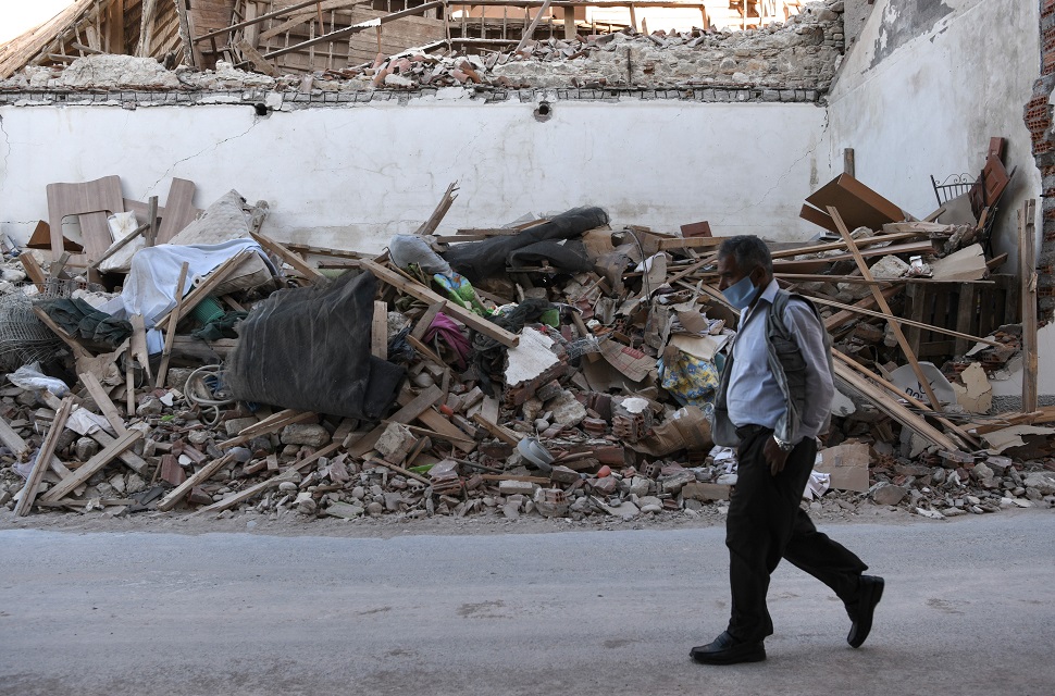 σάμος-ελέγχθησαν-συνολικά-2-436-κτίρια-561146818