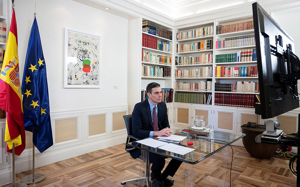 mια-ιταλικού-τύπου-παγίδα-απειλεί-την-ι-561165892