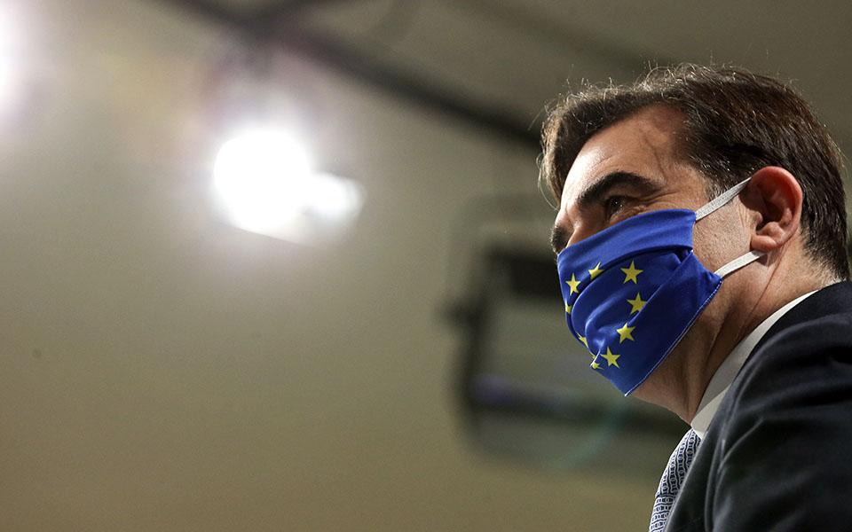 μ-σχοινάς-ο-άγιος-βασίλης-θα-μπορέσει-561176056