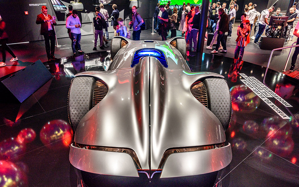 η-γερμανία-ανοίγει-δρόμους-στην-ηλεκτ-561143695