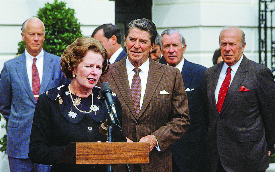 mεγάλη-πολιτικός-μα-δεν-ήξερε-να-ακούει-561176323