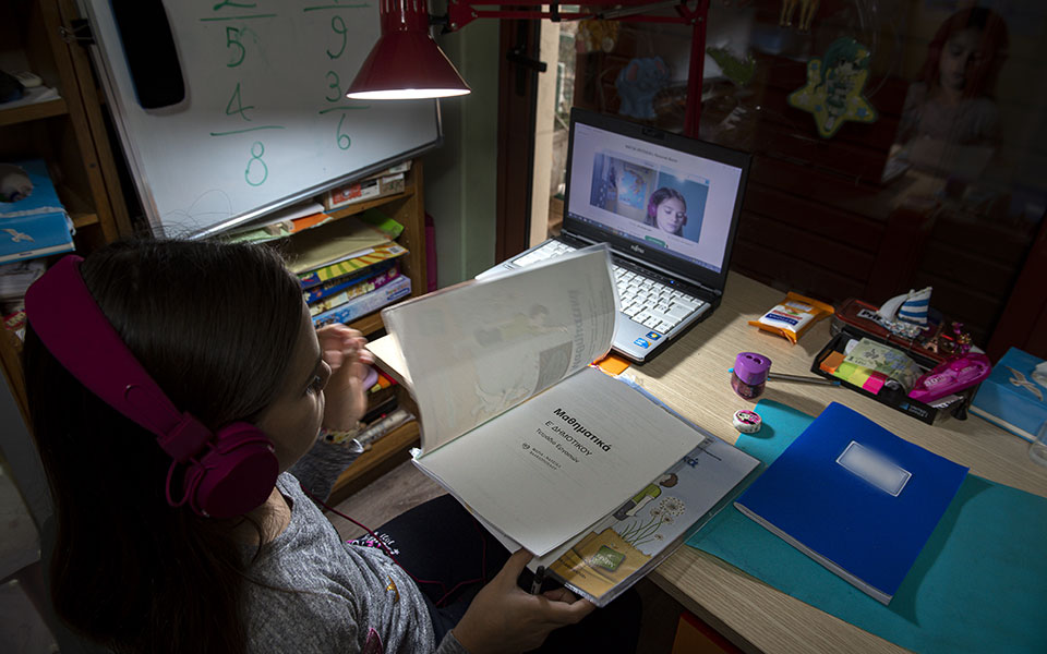 δράση-αναδιανομής-υπολογιστών-για-τη-561171814