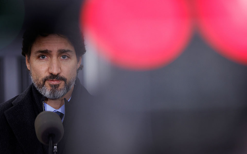 σκάρωσαν-φάρσα-στον-καναδό-πρωθυπουρ-561174112