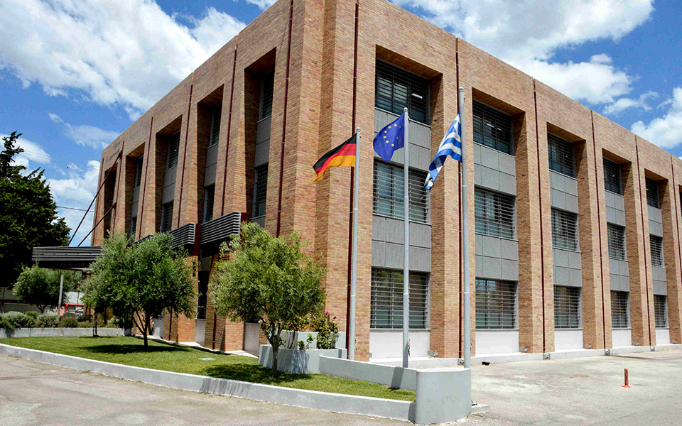 veridos-ματσούκης-δύναμή-μας-η-τεχνολογία-α-561145792