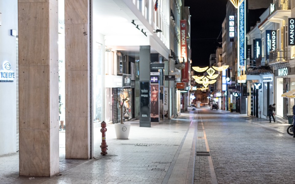 μεγάλη-αντι-γκράφιτι-παρέμβαση-στην-ε-561210193