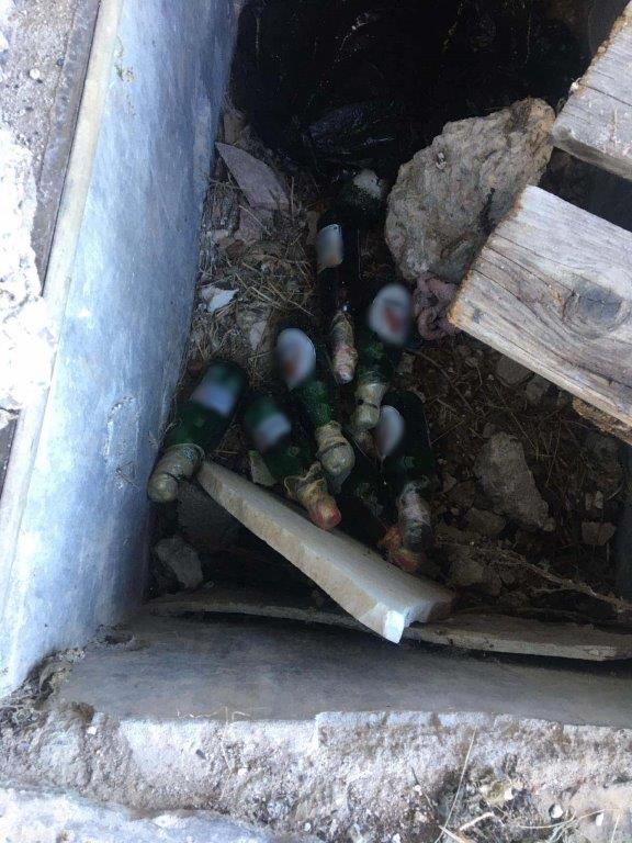 Εξάρχεια: Βόμβες μολότοφ βρέθηκαν σε εγκαταλελειμμένο κτίριο-3