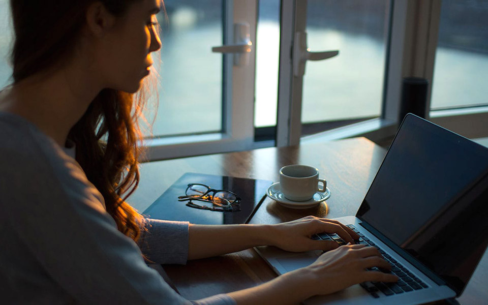 lockdown-burnout-τρεις-τρόποι-να-το-διαχειριστείτε-561181501