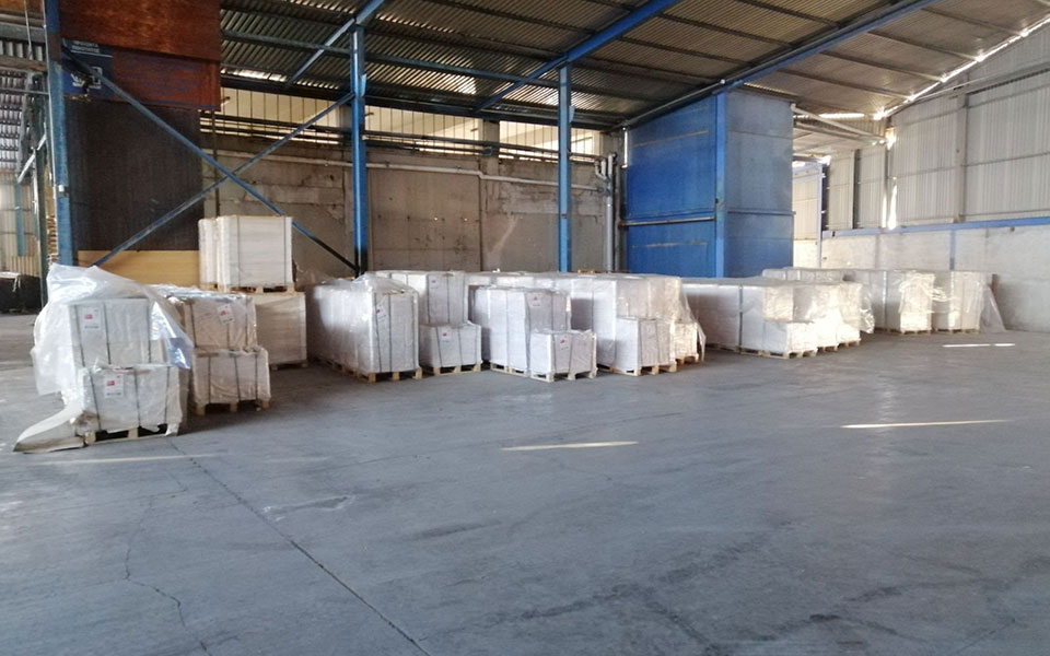 Εξαρθρώθηκε μεγάλη σπείρα παρασκευής λαθραίων τσιγάρων-2