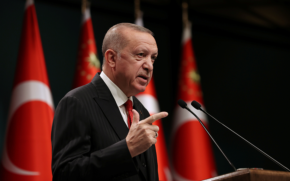 ερντογάν-από-την-ε-ε-δεν-αναμένουμε-κυ-561195082