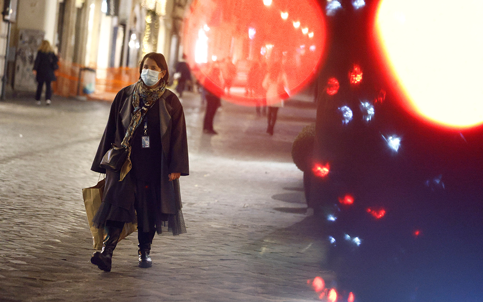 καμπανάκι-ecdc-για-τη-χαλάρωση-των-μέτρ-561186235