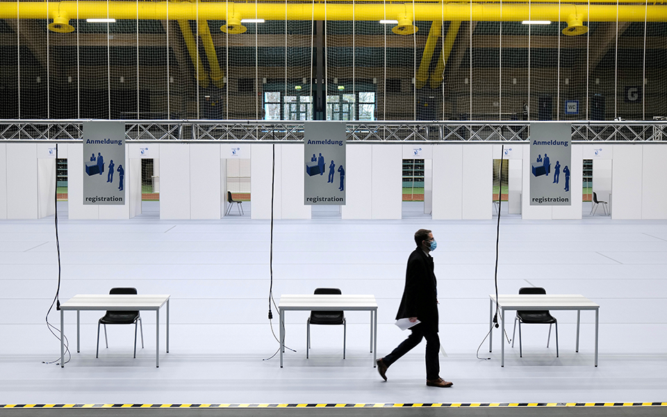 πιέσεις-στον-εμα-για-ταχύτερη-έγκριση-561194914