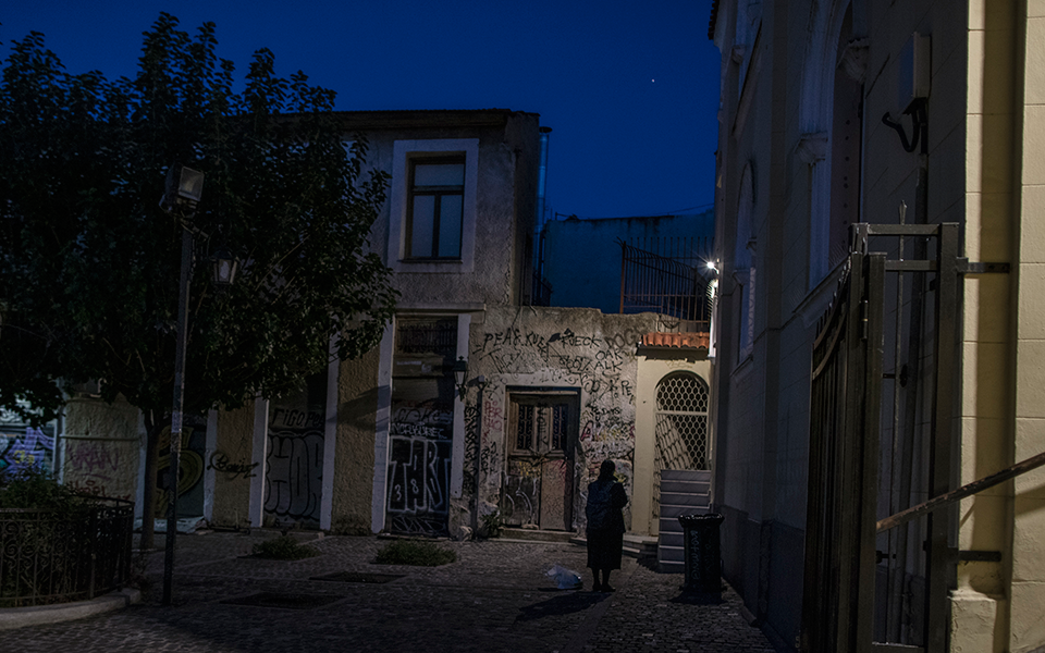 στο-κόκκινο-δυτική-αττική-κοζάνη-κα-561197962