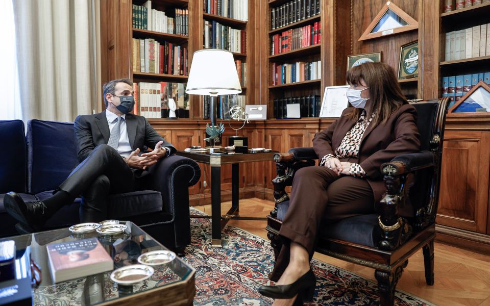 κυρ-μητσοτάκης-θα-εμβολιαστώ-την-πρώτ-561202762