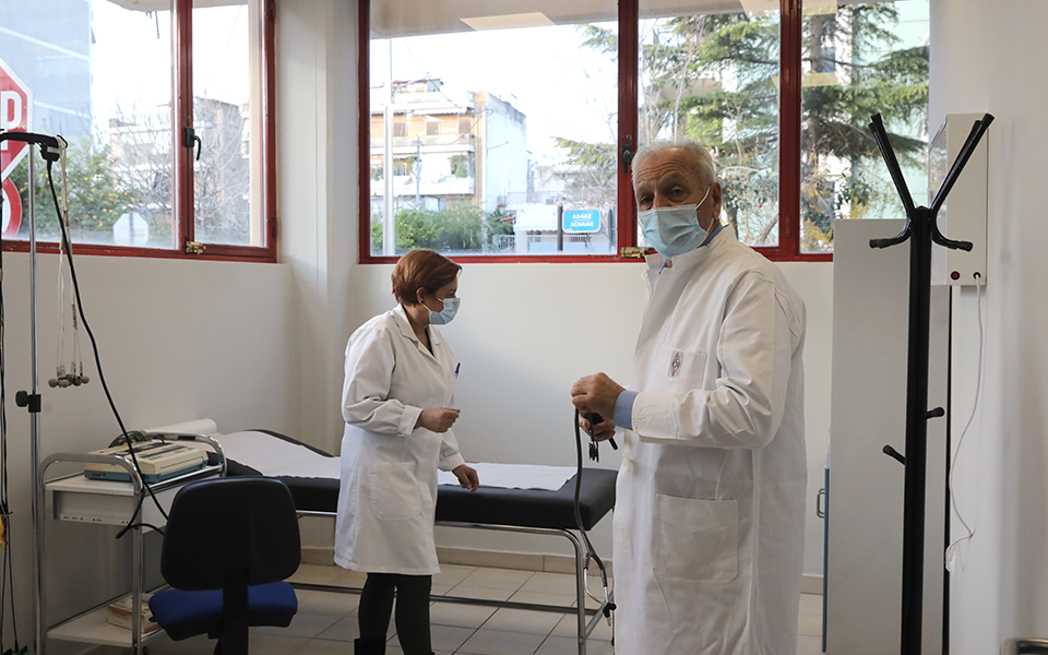 70-000-εμβολιασμοί-έως-τις-10-ιανουαρίου-561205948