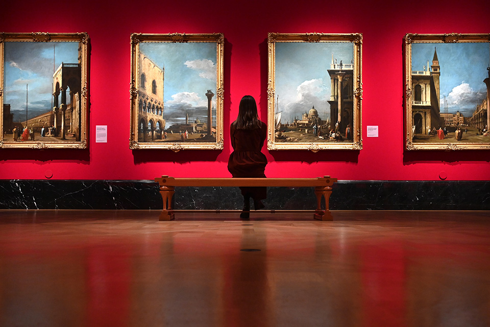 Από το Μπάκινχαμ για τους κοινούς θνητούς