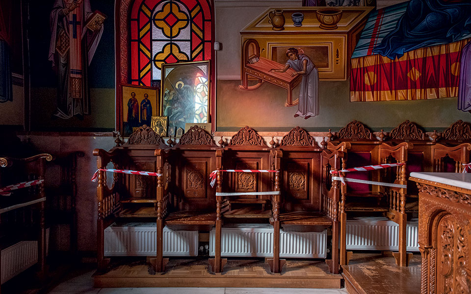 η-εκκλησία-στον-καιρό-της-πανδημίας-561204268