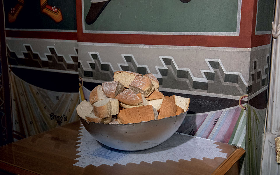 Η Εκκλησία στον καιρό της πανδημίας-3