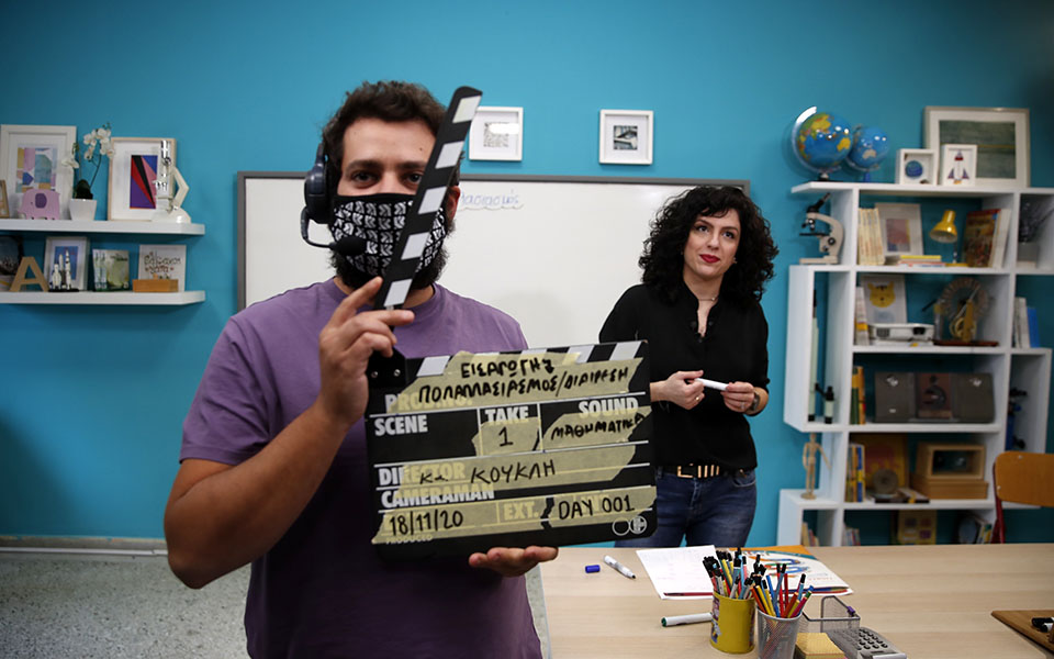 εκπαιδευτικοί-δίνουν-τον-καλύτερό-το-561183550