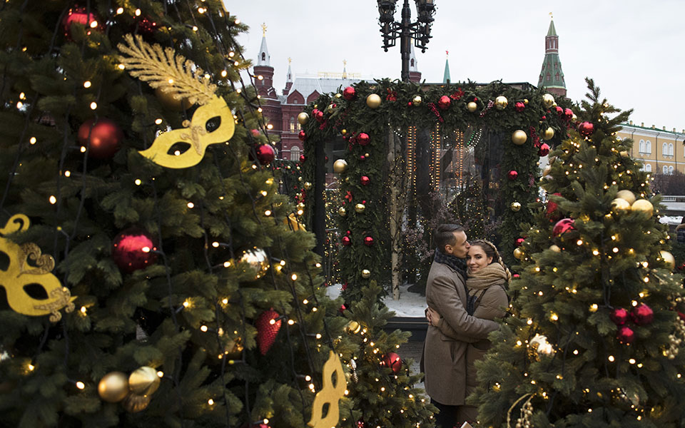 στο-ναδίρ-η-ερωτική-διάθεση-τα-χριστού-561204919