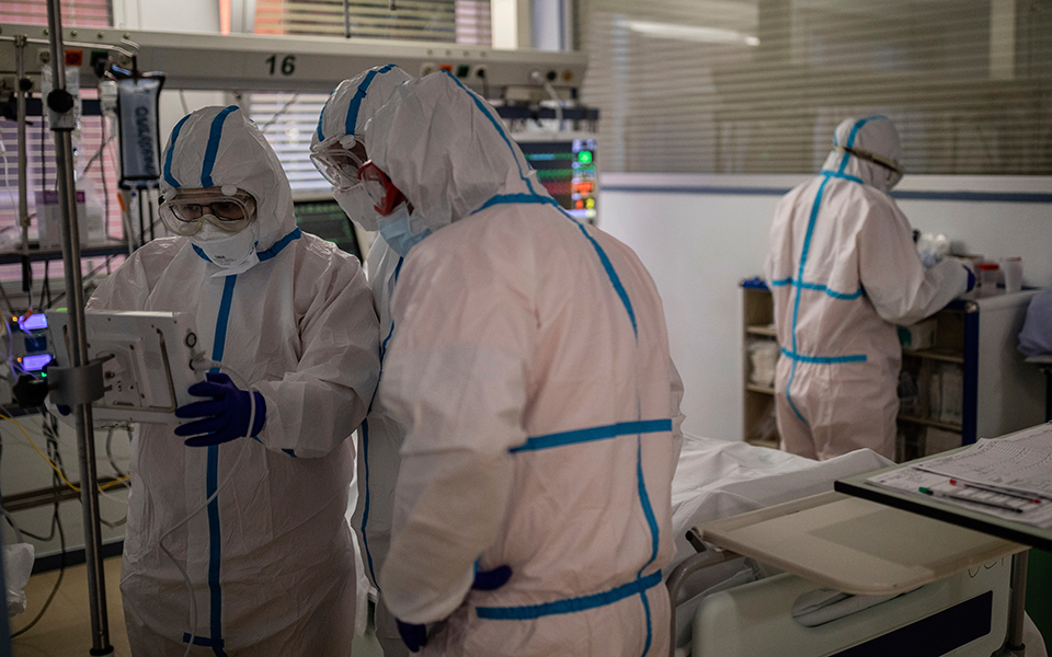 1-190-νέα-κρούσματα-552-οι-διασωληνωμένοι-561197920