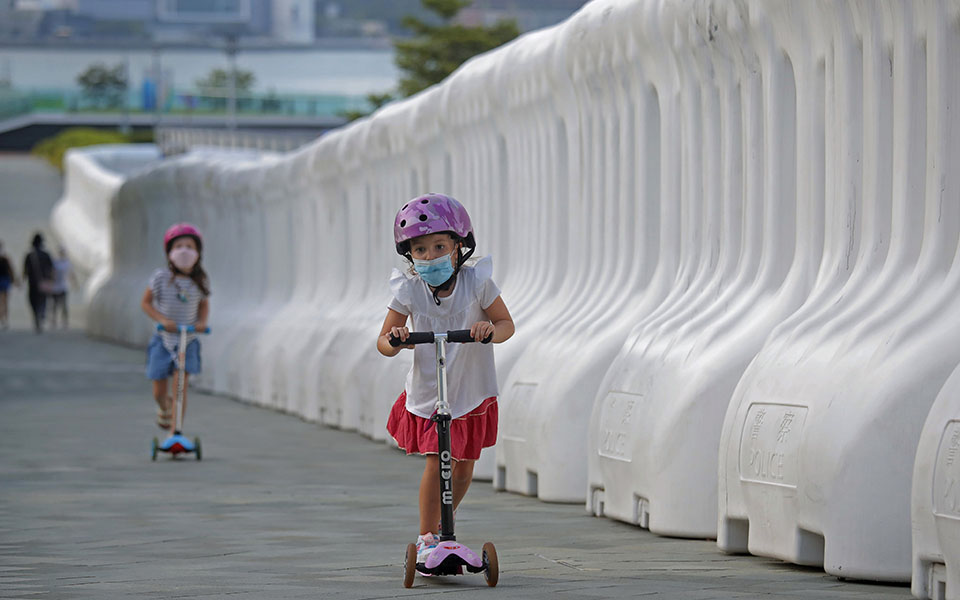 η-νέα-μετάλλαξη-και-η-συσχέτιση-με-τα-πα-561203533