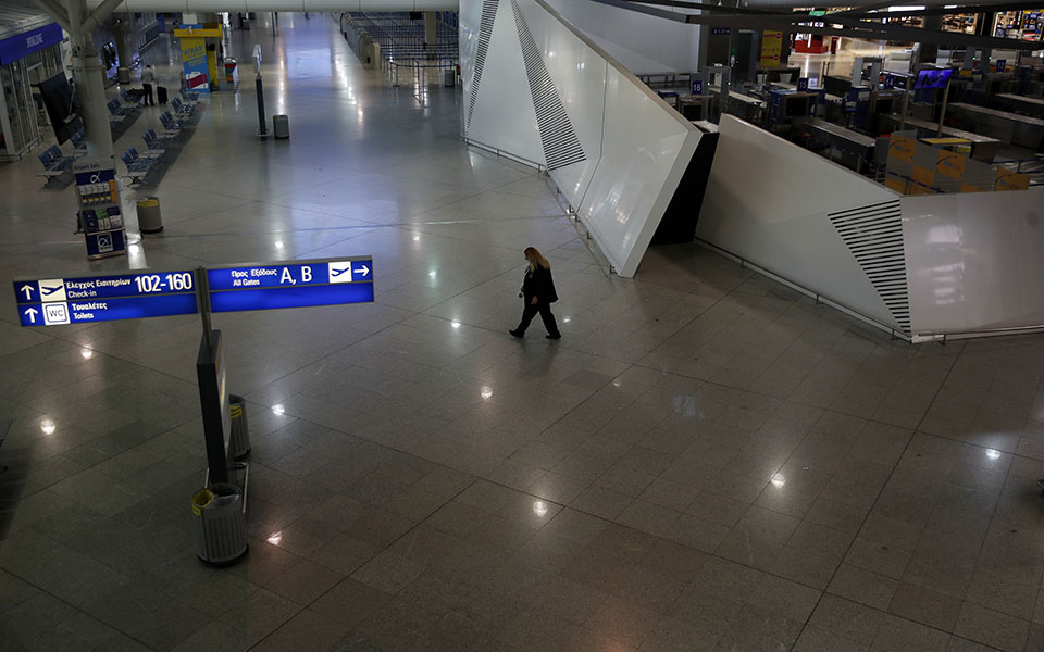 καθίζηση-επιβατικής-κίνησης-και-τον-ν-561190450