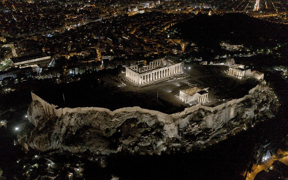 Ελευθερία Ντεκώ: «Το φυσικό φως είναι ο δάσκαλός μου»-3