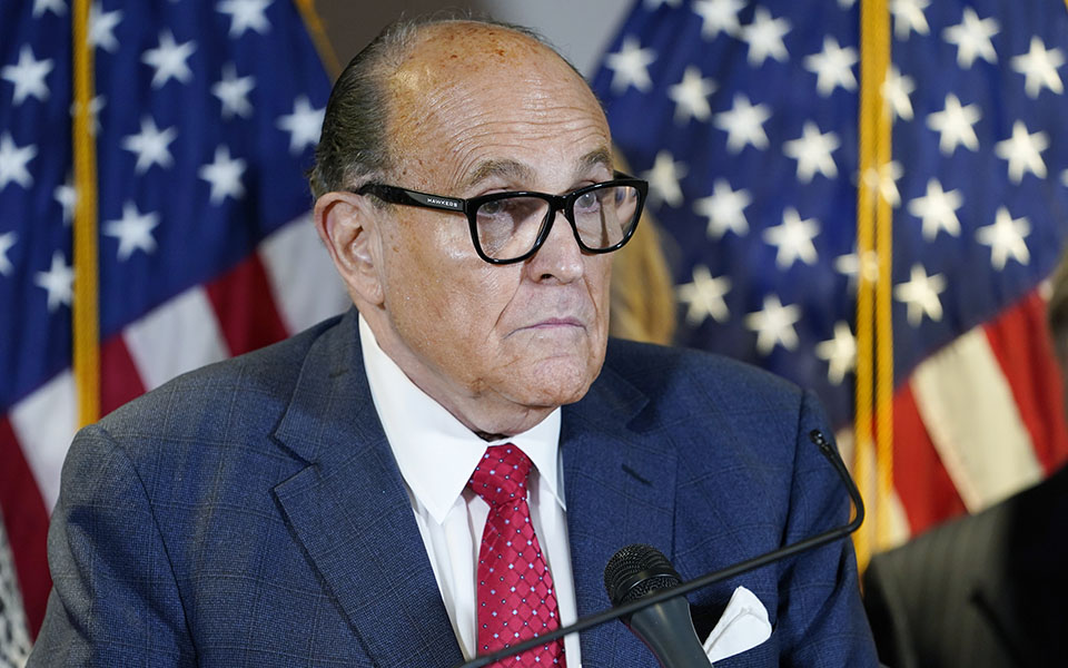 θετικός-στον-κορωνοϊό-ο-ρούντι-τζουλι-561186802