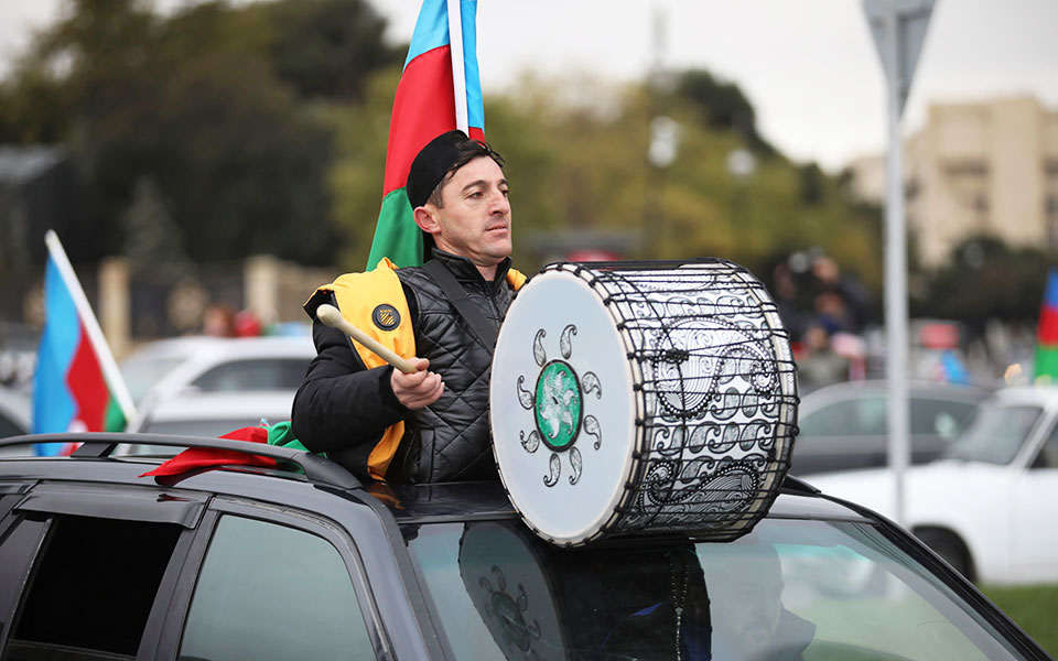 με-μεγάλες-απώλειες-η-νίκη-του-αζερμπα-561183421