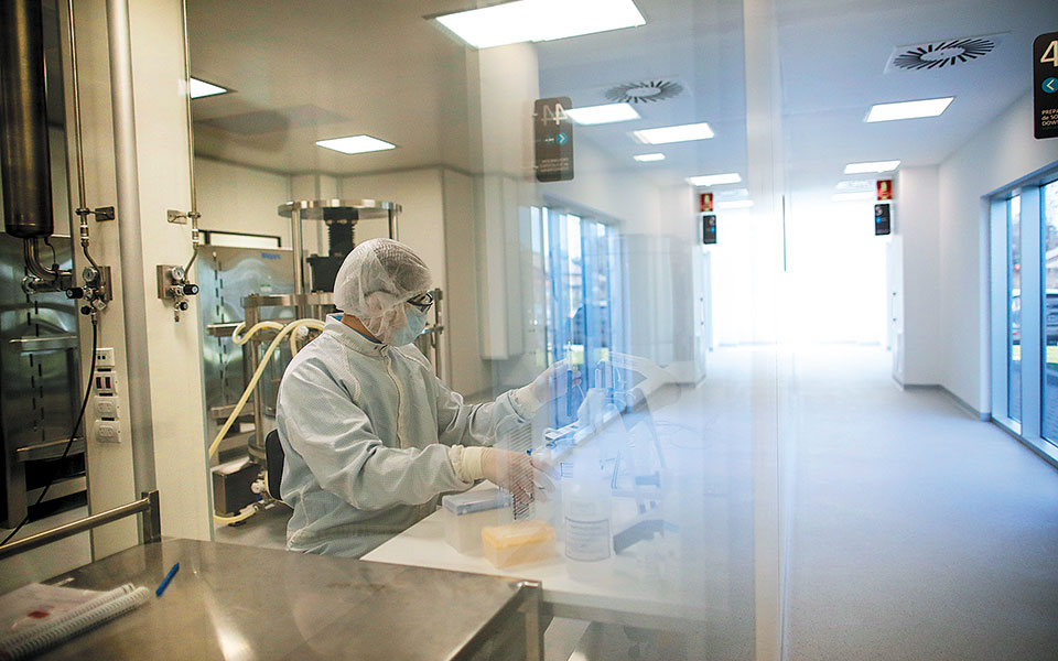 μπαχρέιν-πράσινο-φως-για-το-εμβόλιο-561194293