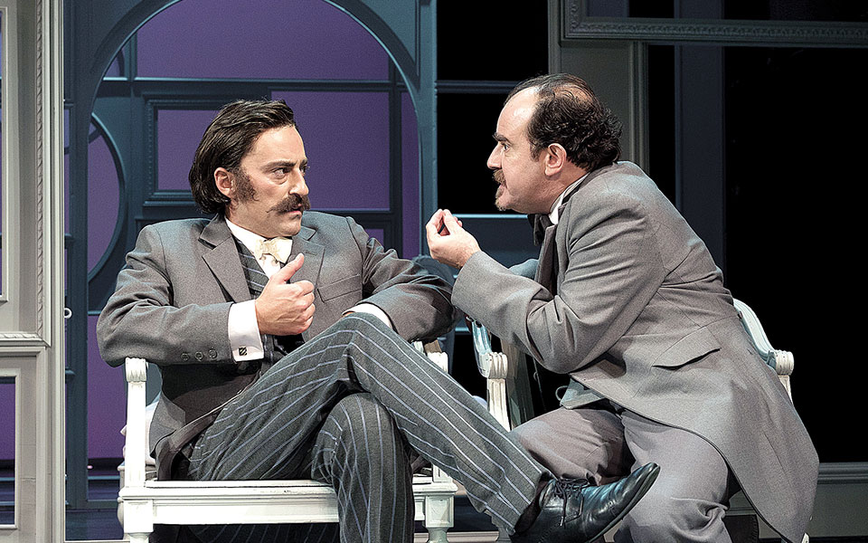 Το κοινό στηρίζει το θέατρο-1