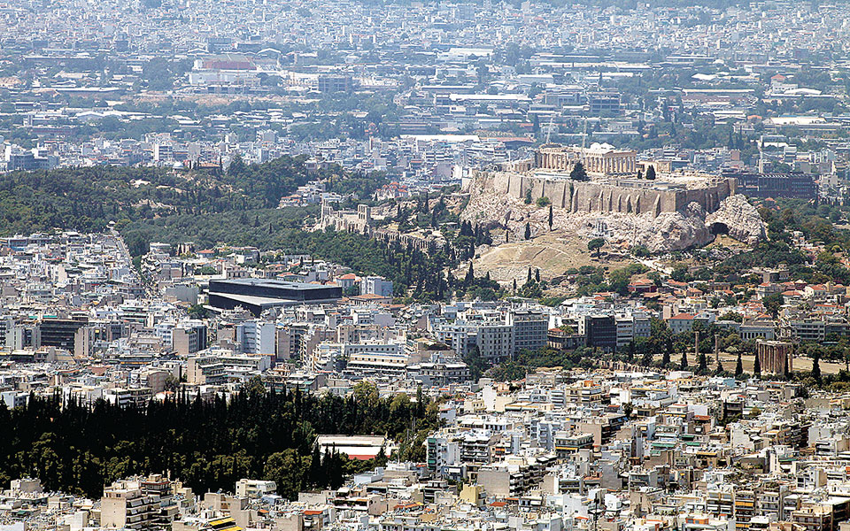 με-ολοένα-και-μικρότερο-ρυθμό-η-αύξηση-561179623