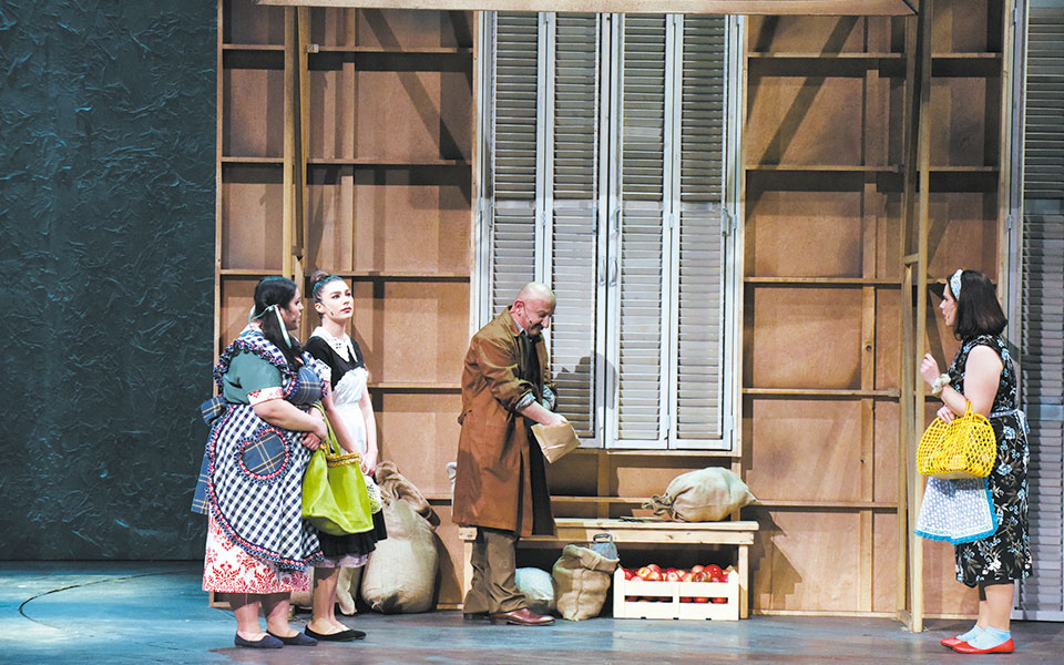 εκτακτωσπροτάσεις-για-τις-μέρες-του-lockdown-561180874