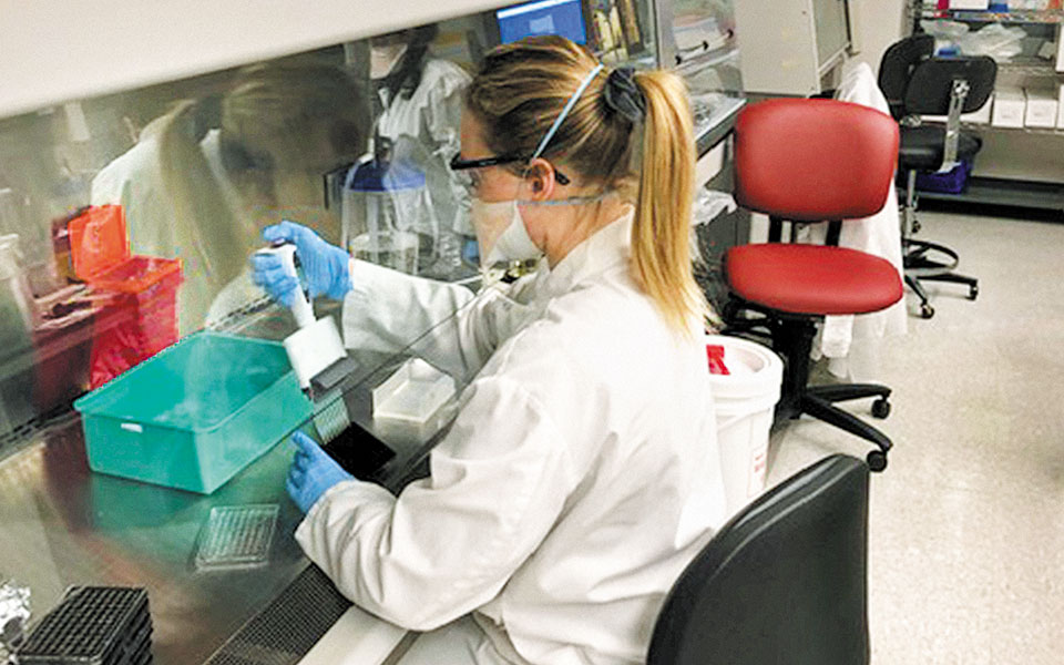 αρχίζει-ο-μαζικός-εμβολιασμός-κατά-τη-561181990