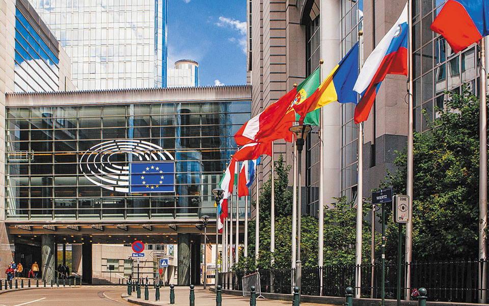 περικοπές-έως-30-δισ-στον-κοινοτικό-προ-561182413