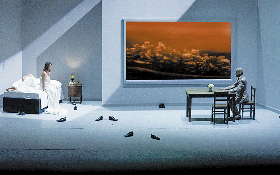 πρωινάδικο-με-όπερα-άστρα-και-υψηλή-561182482