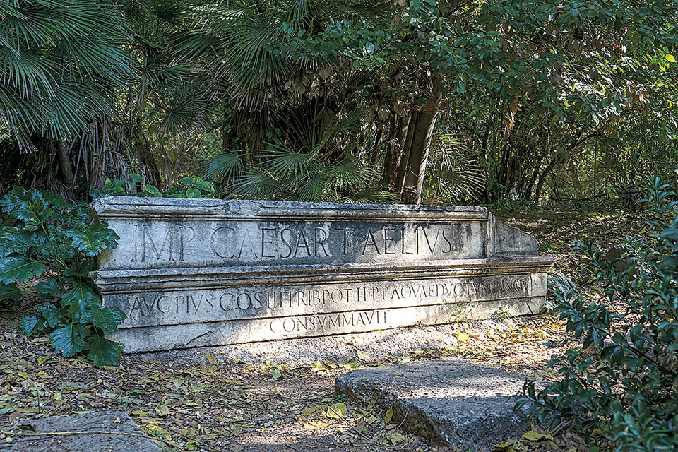 «Υδάτινο ταξίδι» στο κέντρο της Αθήνας-1
