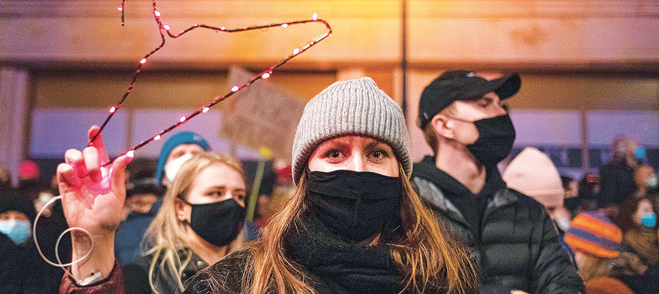 «Η χώρα μου και η Ουγγαρία δέχονται επίθεση»-1