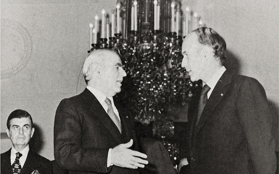 Γάλλος, Ευρωπαίος και φιλέλληνας-1