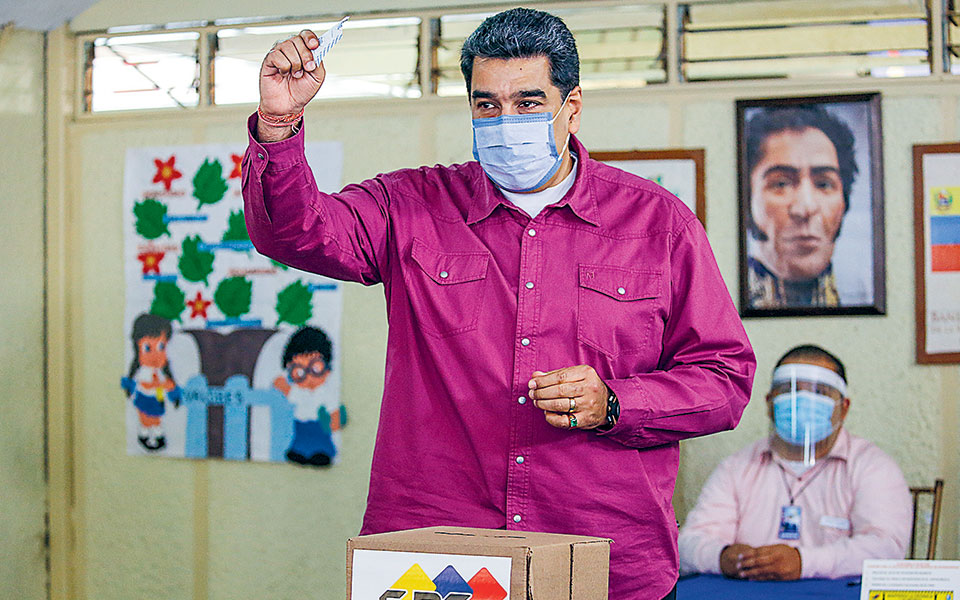 επικράτηση-μαδούρο-στην-κάλπη-561187468