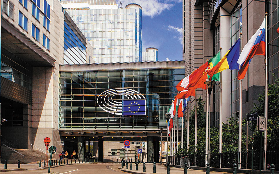 νέα-πρόταση-προς-την-εκτ-για-τη-διαγραφ-561189229