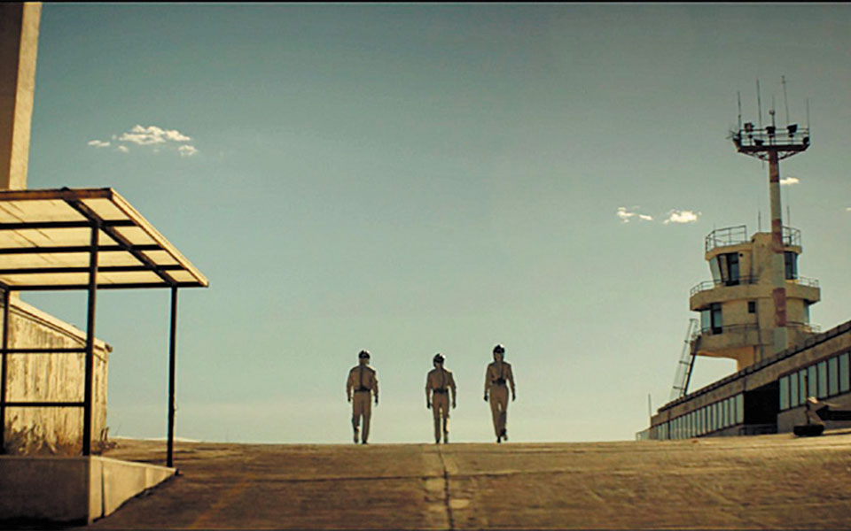 μια-ταινία-επιστημονικής-φαντασίας-γ-561190735