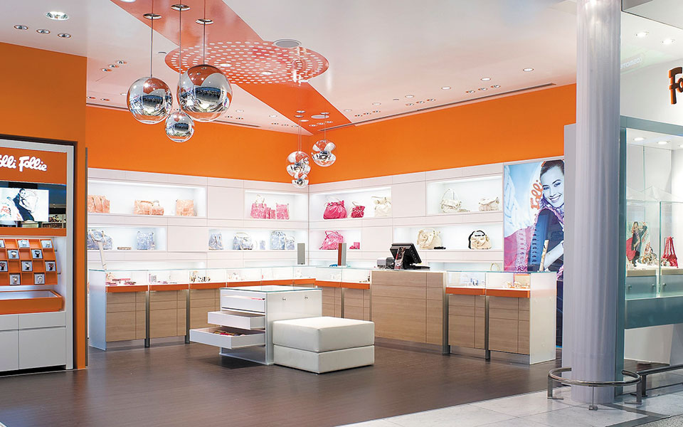 δεύτερη-ευκαιρία-για-τη-folli-follie-561190435