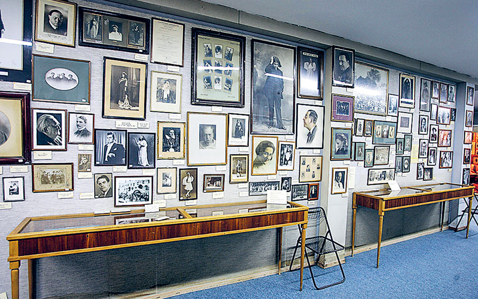 αποσαφήνιση-προτάσεων-και-στο-βάθος-561196054