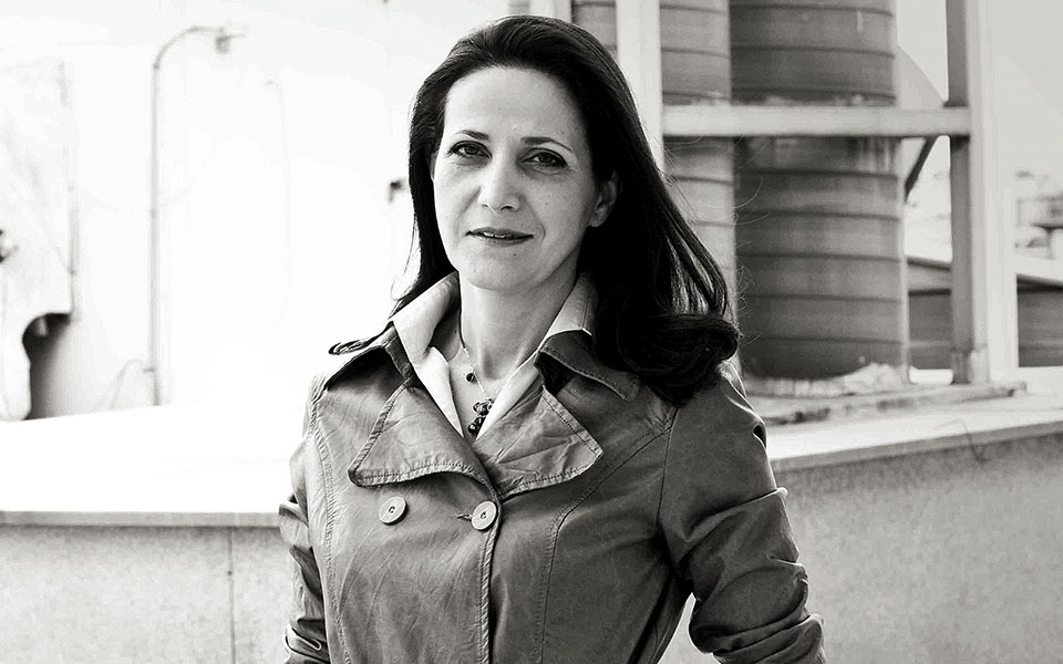 το-επίθετο-του-διαδόχου-δεν-αρκεί-561201250